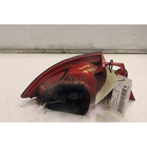 1P0945112D Piloto trasero exterior derecho  en stock Castellón