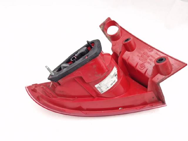 1P0945112D Piloto trasero exterior derecho  comprar en Reus