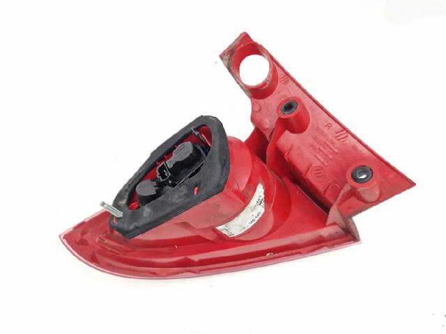VAG 1P0945112D Piloto trasero exterior derecho comprar Tarragona