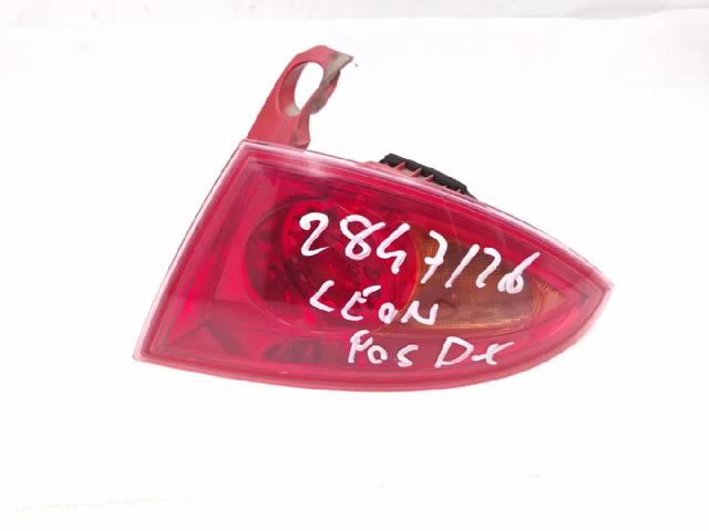 1P0945112D Piloto trasero exterior derecho  comprar en Pontevedra