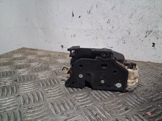 1P1837015B Cerradura comprar Sevilla