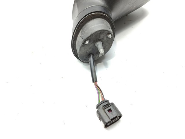 1P1857508A VAG