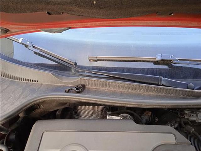 VAG 1Q195541003C Brazo del limpiaparabrisas  en stock Terrassa