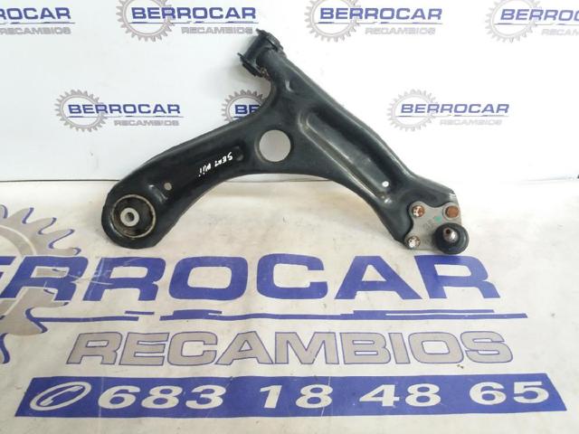 Brazo inferior derecho de la suspensión delantera 1S0407152 VAG