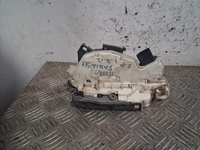 1S1837015B Cerradura  en stock Granada