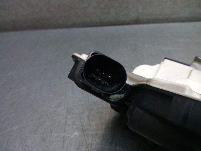 1S4839015B VAG Cerradura de puerta trasera izquierda  comprar en Lleida