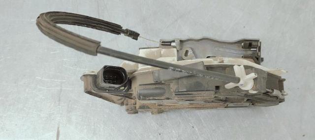 1S4839015B Cerradura de puerta trasera izquierda  en stock Sabadell