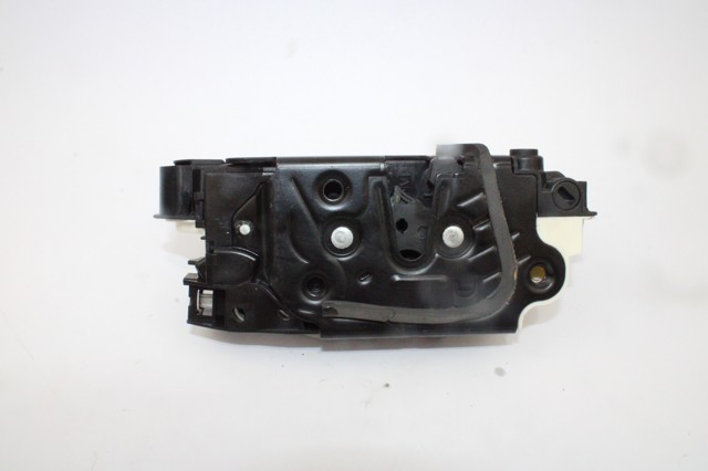 VAG 1S4839016C Cerradura de la puerta trasera derecha  en stock Terrassa