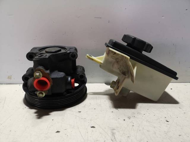1S703A733AA FORD Bomba de dirección asistida  disponible Ourense