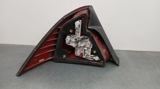 1S7113404A FORD Piloto trasero derecho  en stock Gandía