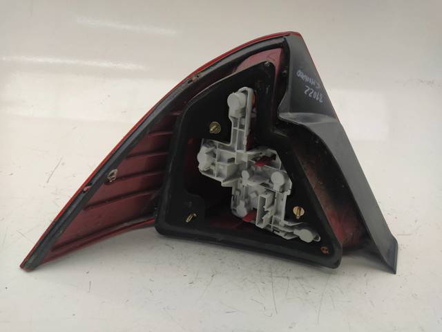 FORD 1S7113404A Piloto trasero derecho comprar Pamplona