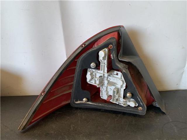 1S7113404A FORD Piloto trasero derecho  en stock Huelva