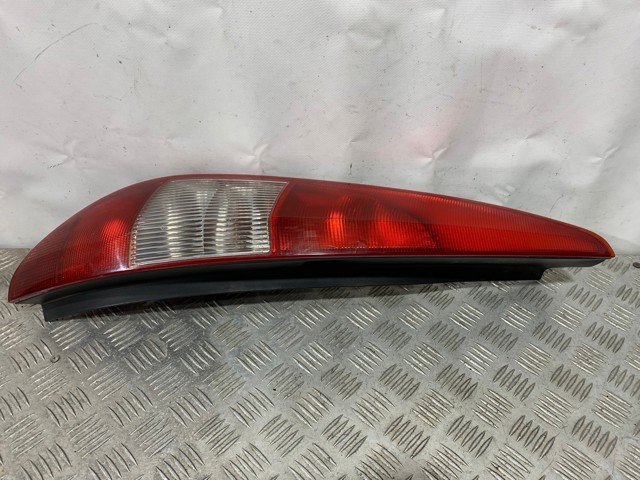 1S7113405C FORD Piloto trasero izquierdo comprar Alcalá