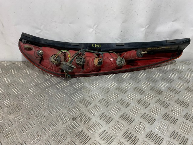 1S7113405C Piloto trasero izquierdo  disponible Utrera