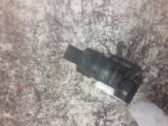 FORD 1S7117K624FE Bomba-motor de limpiaparabrisas delantero/trasero  disponible Valladolid