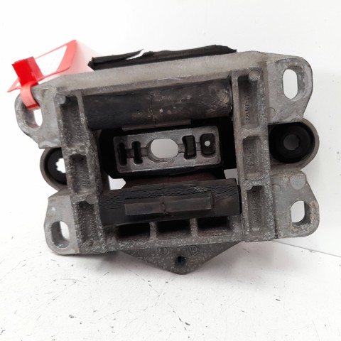 1S717M122CC Ford