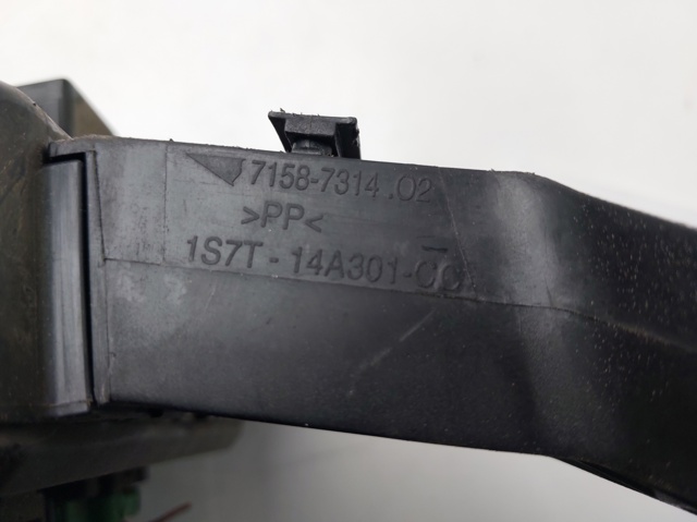 FORD 1S7T14A073AE Caja de fusibles trasera interior  comprar en Albacete
