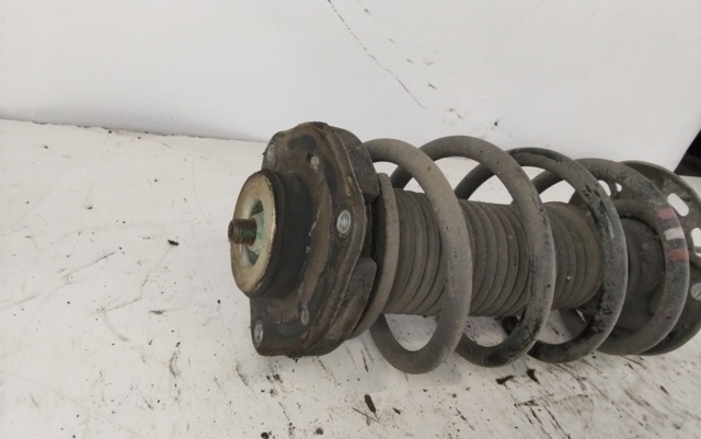 1T0413031HP VAG Amortiguador delantero  disponible Ourense
