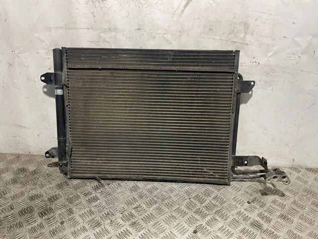 Condensador / radiador  aire acondicionado para volkswagen touran (1t1) 1T0820411B