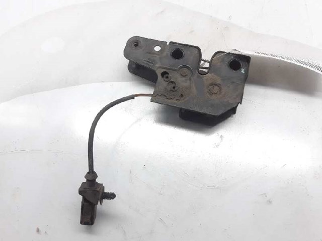 Cerradura de capó 1T0823509C VAG