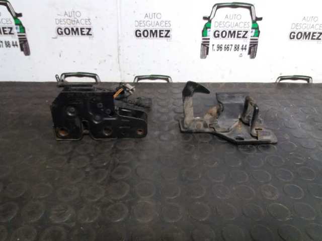 VAG 1T0823509C Cerradura del capó  comprar en Ponferrada