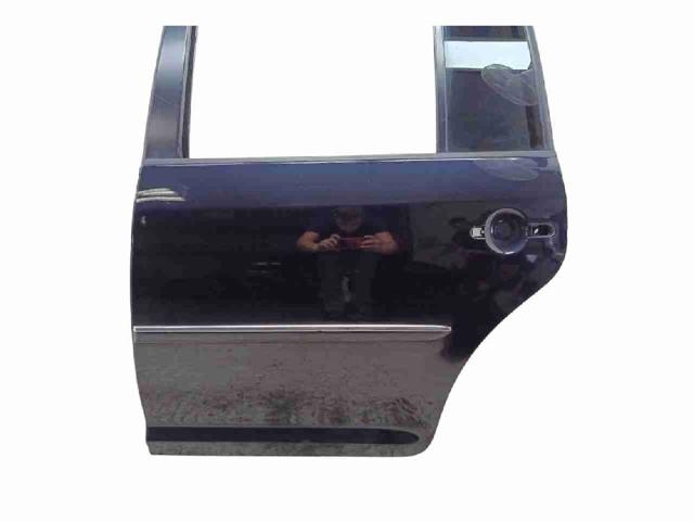 VAG 1T0833055S Puerta trasera izquierda  en stock Salamanca