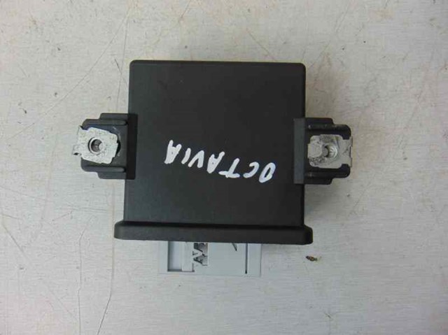 1T0907357 VAG Módulo de control de iluminación adaptativa (ECU) comprar Alcalá