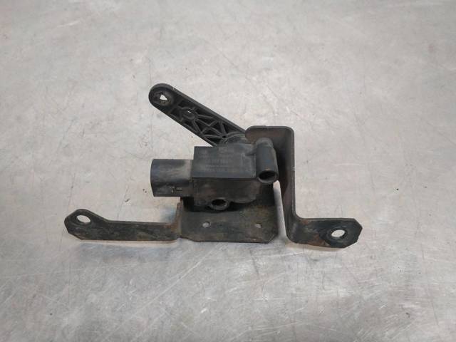 Sensor de nivel de carrocería trasero 1T0907503B VAG
