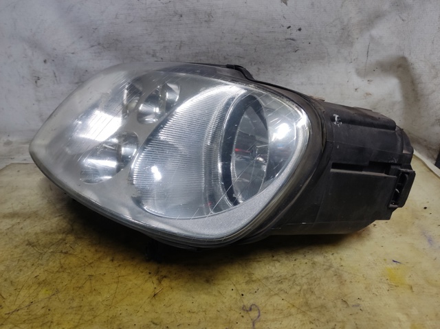 Faro izquierdo Volkswagen Caddy 3 2KB, 2KJ, 2CB, 2CJ