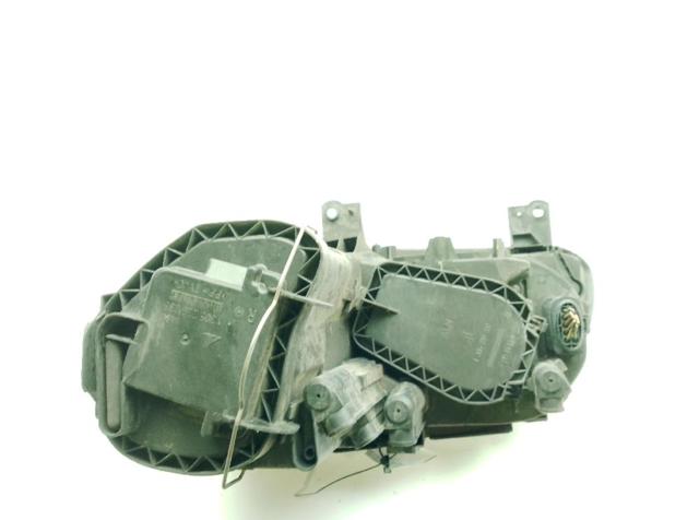 1T0941006R Faro derecho  disponible Málaga