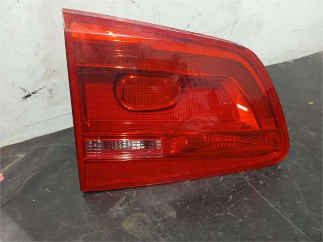 VAG 1T0945093 Piloto trasero interior izquierdo  en stock Salamanca