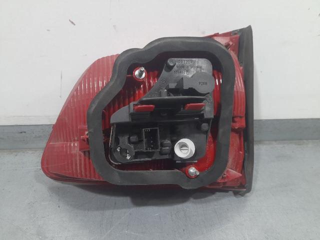 1T0945093 Piloto trasero interior izquierdo  comprar en Pontevedra