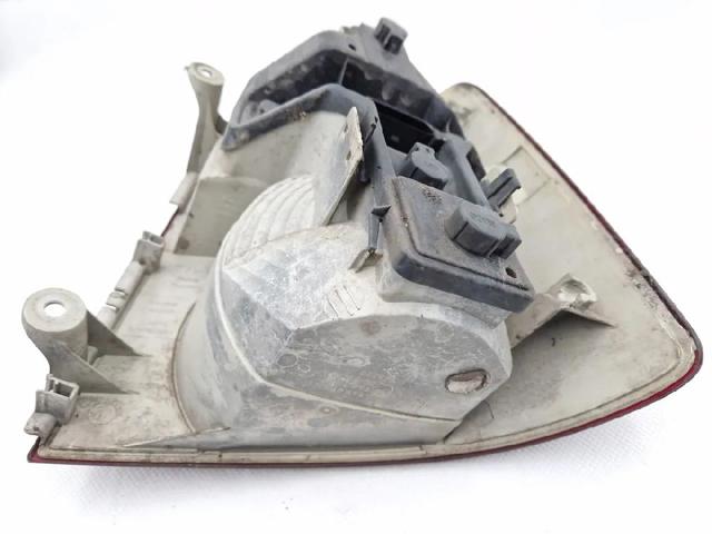 1T0945095G Piloto trasero izquierdo  comprar en Reus