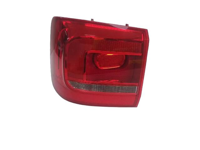1T0945095R VAG Piloto trasero exterior izquierdo  disponible Vigo