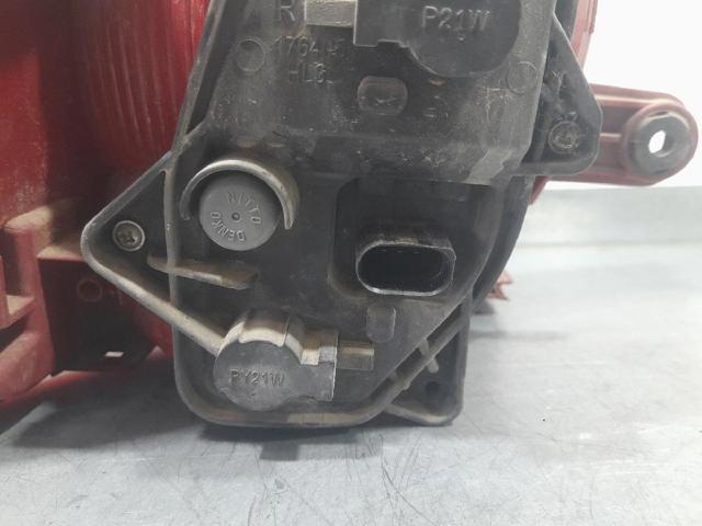 VAG 1T0945096R Piloto trasero exterior derecho  en stock Terrassa