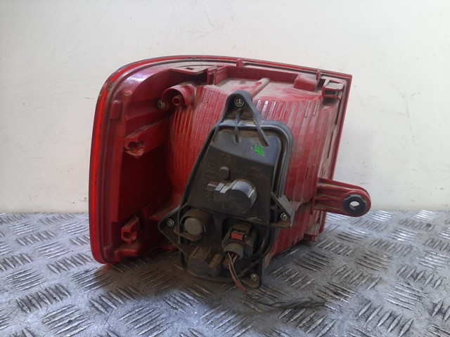 VAG 1T0945096R Piloto trasero exterior derecho  comprar en Albacete