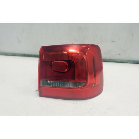 1T0945096R VAG Piloto trasero exterior derecho comprar Madrid
