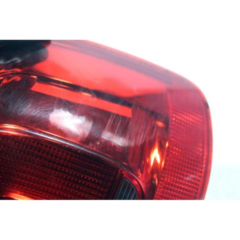 1T0945096R Piloto trasero exterior derecho  en stock Sabadell