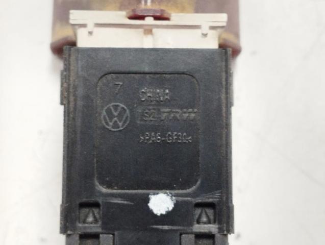 1T0953509B VAG Boton de luz de emergencía  en stock Gandía