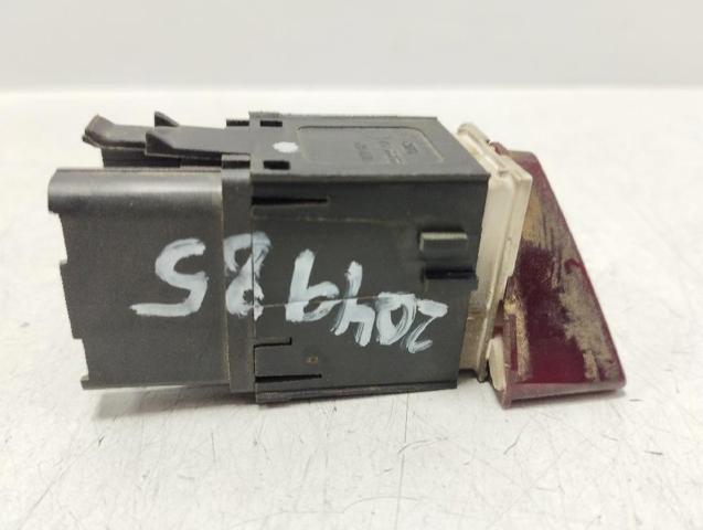 1T0953509B Boton de luz de emergencía  en stock Sabadell