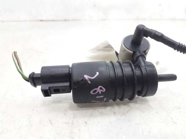 1T0955651A Motor de la bomba del lavaparabrisas delantero  comprar en Pontevedra