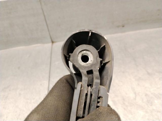 VAG 1T0955707C Brazo del limpiaparabrisas trasero  disponible España