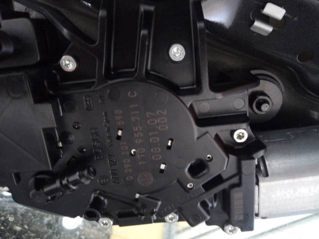 VAG 1T0955711C Motor del limpiaparabrisas trasero  comprar en Murcia