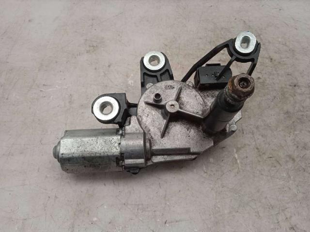 VAG 1T0955711C Motor del limpiaparabrisas trasero  disponible Valladolid