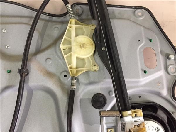 VAG 1T0959701 Motor del elevalunas eléctrico  en stock Salamanca