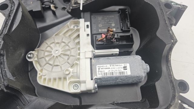 VAG 1T0959701G Motor del elevalunas de la puerta delantera izquierda  comprar en Ponferrada