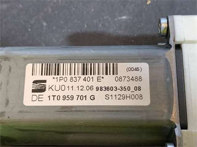 1T0959701G VAG Motor del elevalunas de la puerta delantera izquierda  disponible Vigo