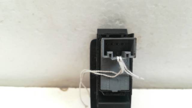1T0959851 VAG Botón de encendido del motor del elevalunas delantero derecho  disponible Alicante