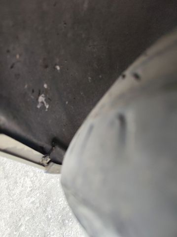 Guardalodos interior izquierdo, guardafango delantero 1U0809961 VAG