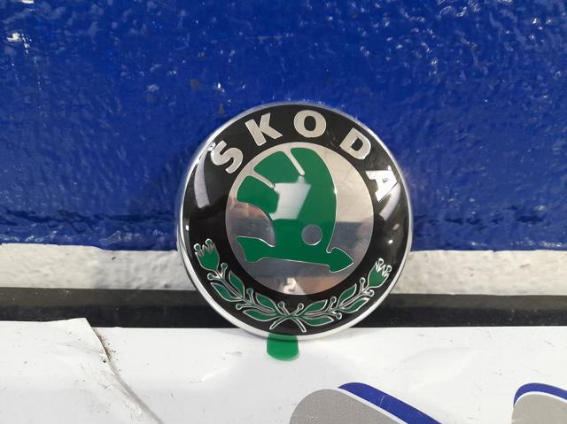 Logotipo del radiador I 1U0853621C VAG/Skoda